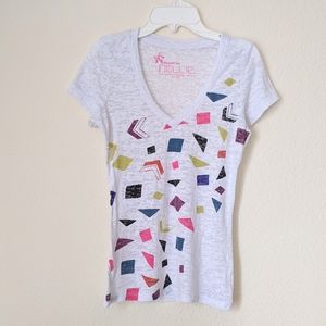 The Basic Tee Nollie V Neck Sheer Geometric Pattern T-Shirt White Extra Small